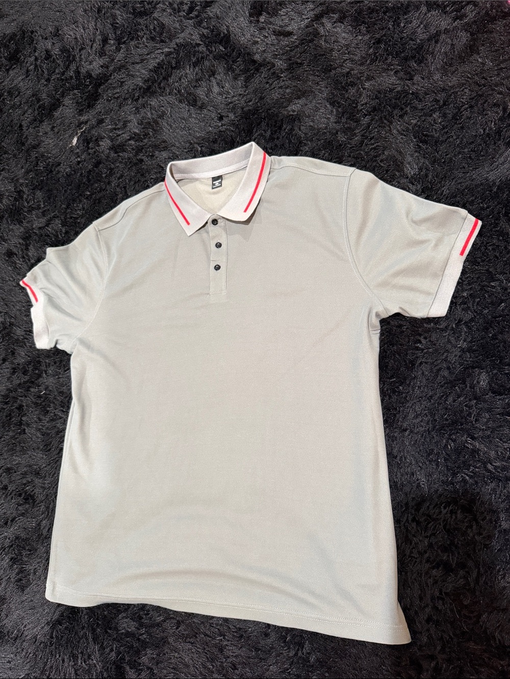 Men's Light Gray Polo with Red-Trim Collar